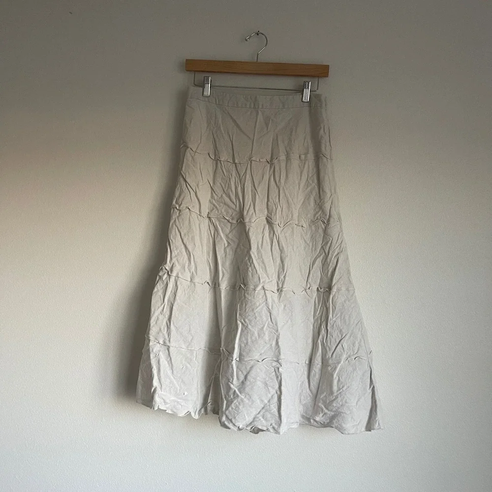 Vintage Christopher and‎ Banks Tiered Beige Linen Midi Skirt Size 8 - Picture 3 of 12